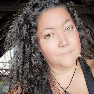 Meet your Posher, Dani